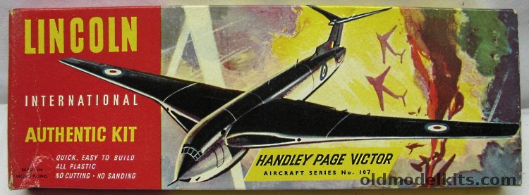 Lincoln 1/148 Handley Page Victor Bomber, 107 plastic model kit